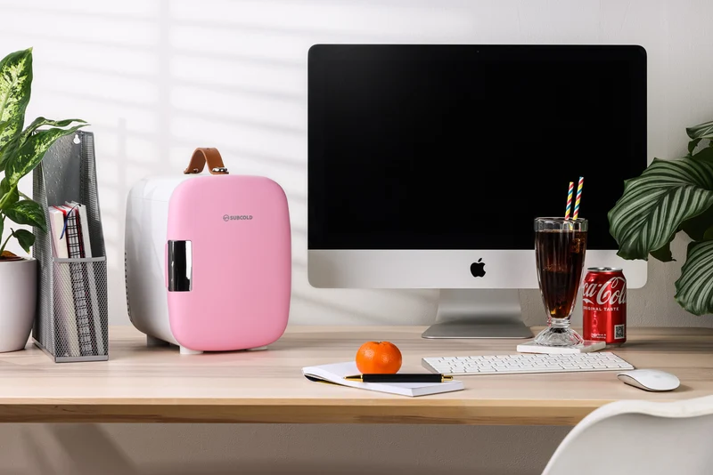 Pro 4L Mini Fridge - Pink | Refurbished