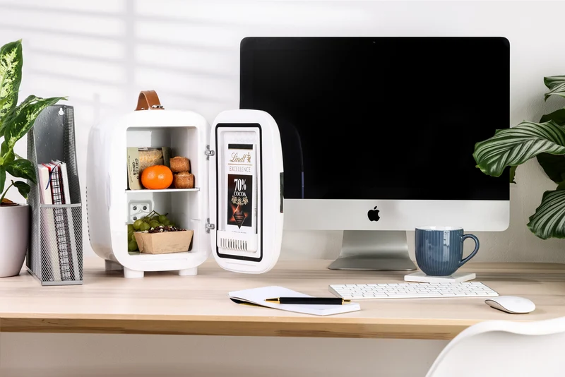 Pro 6L Cheq Mini Fridge - White | Refurbished