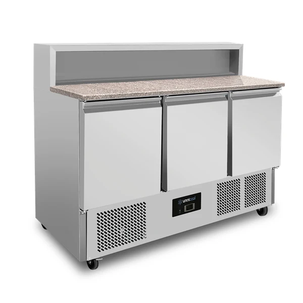 Pizza-Arbeitsbank, 3-Türig (GN 1/1), mit 8 × GN 1/6 Ablage +2°C bis +8°C