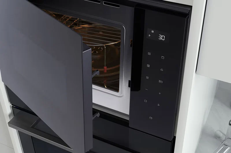 فرن ميكروويف ال جي مدمج بسعة 25 لتر، MGBZ2593F