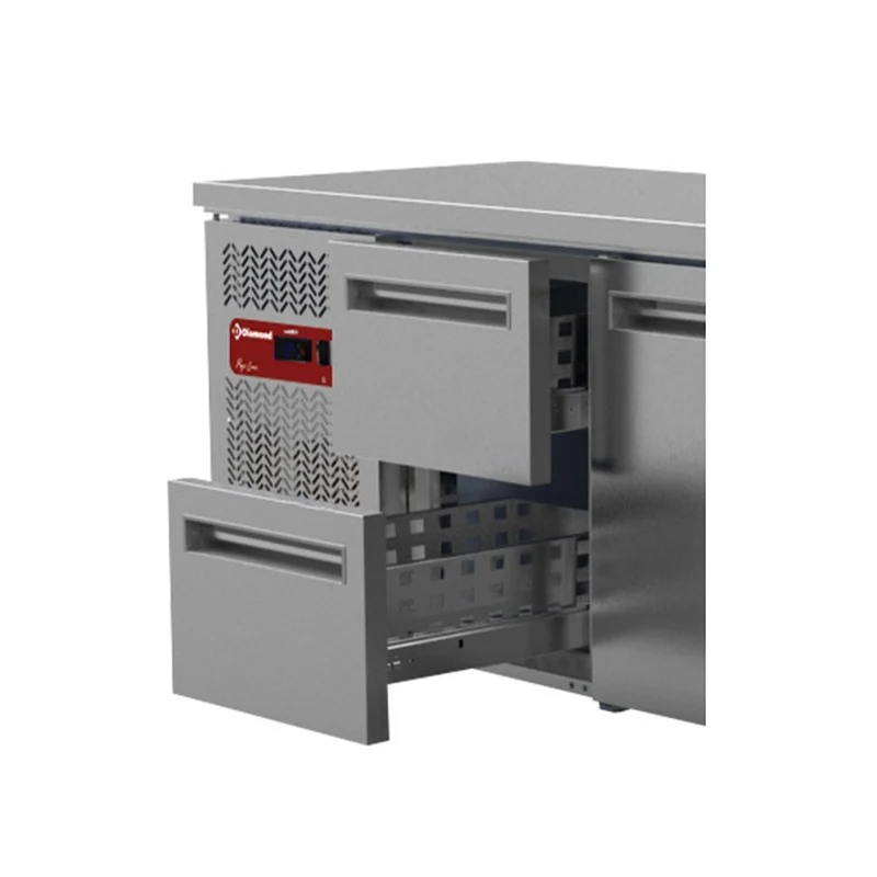 Gastro Kühltisch mit Arbeitsplatte , 225 cm , Edelstahl, MR4/R2_MC1/2-TP