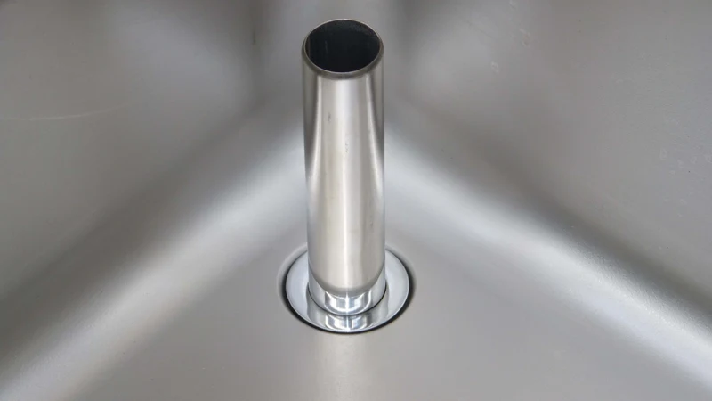 Spültisch aus Edelstahl, ein Becken rechts, 100 x 70