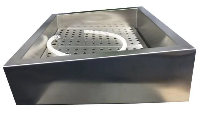 GEMAHLENES EIS BEHÄLTER SCHIEF 2/1 GN AISI 304 WASSERHAHN AN DER BEDIENUNG SEITE
