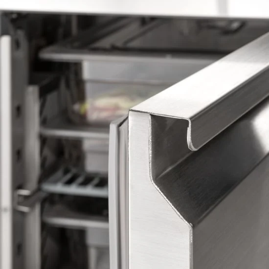 STARLINE Kühltisch mit drei Türen, GN1/1, 1365x700x850 mm (BxTxH), 368 L, ohne Aufkantung