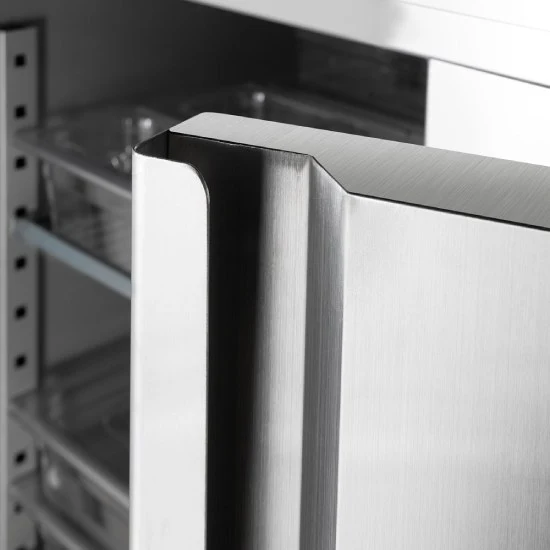 Starline Doppeltür-Tiefkühlschrank mit Rädern, GN 2/1
