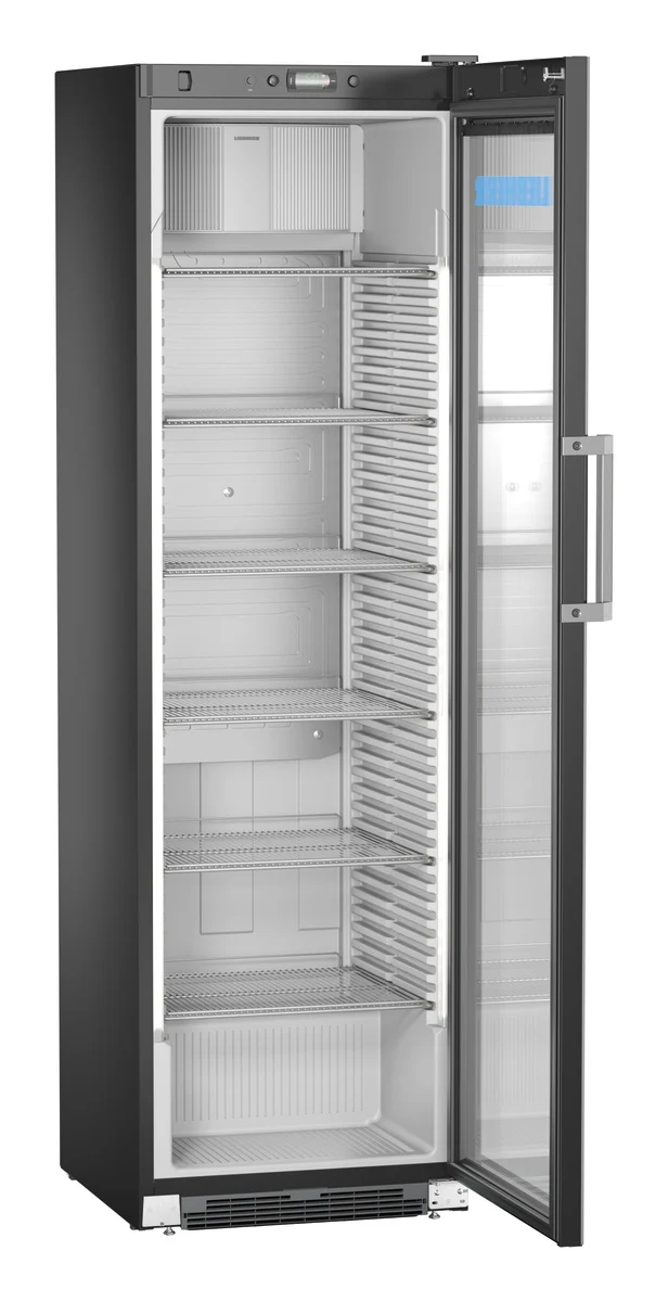 FKDv 4523 GETRAENKE KUEHLSCHRANK UMLUFTKUEHLUNG