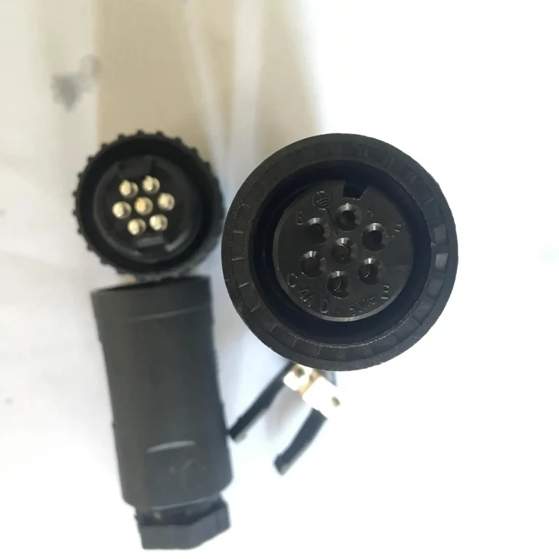Top-Notch 1Pc Aviation Plug Connector With 7 Core Pins For Proportional And Hydraulic Valve Applications Featuring J12-7A Design And Rock Solid Construction For Reliable Performance Under Tough Conditions