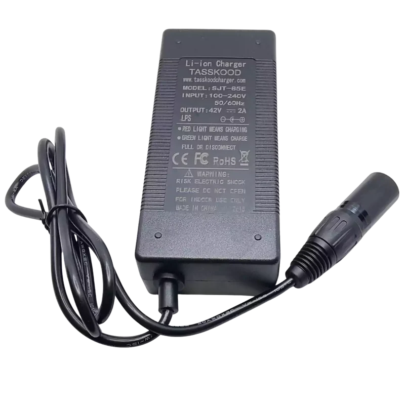 Chargeur XLR 4P – 42 V 2 A pour batterie Li-ion 36 V
